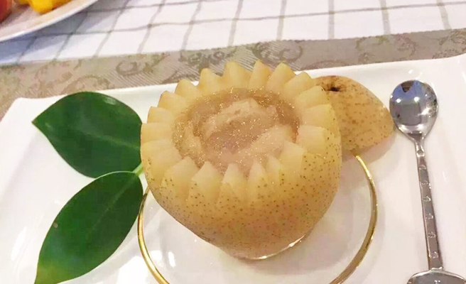 川贝雪梨炖燕窝